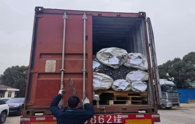 Shipping galvanized pipes to South Korea